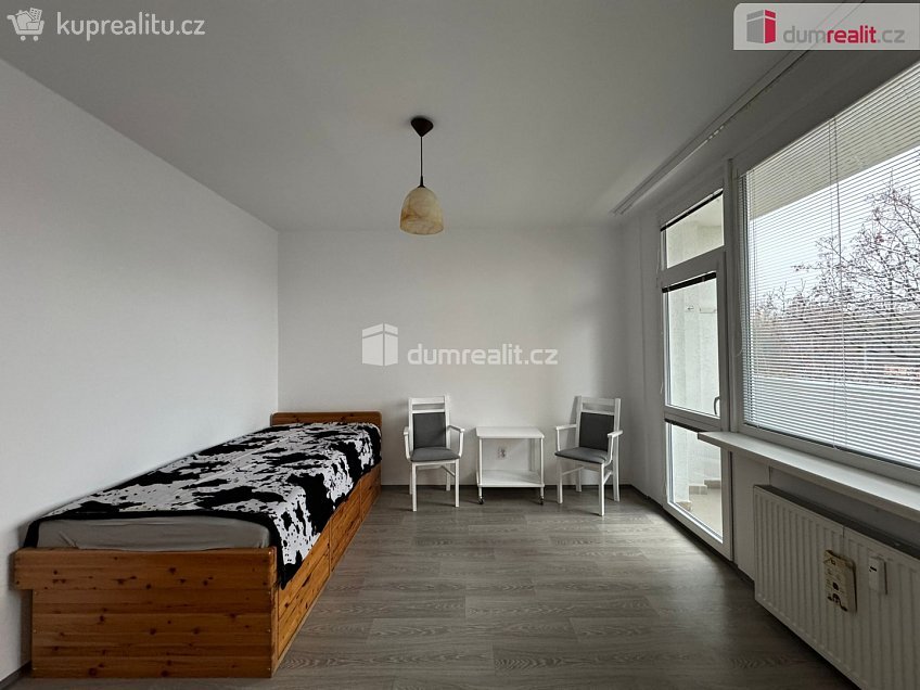 Pronájem bytu 3+1 81 m^2 Bezručova, Chomutov 