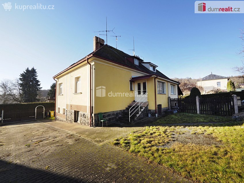 Prodej  rodinného domu 130 m^2 Růžová, Čerčany 