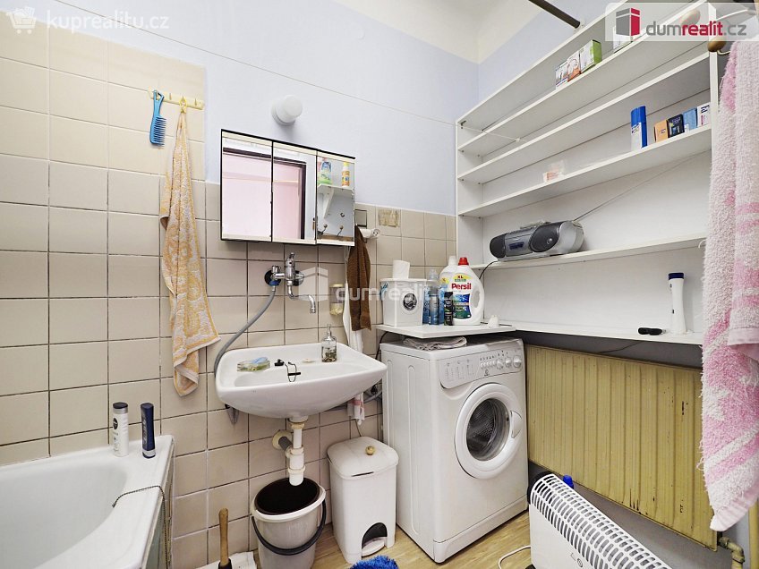 Prodej  rodinného domu 130 m^2 Růžová, Čerčany 