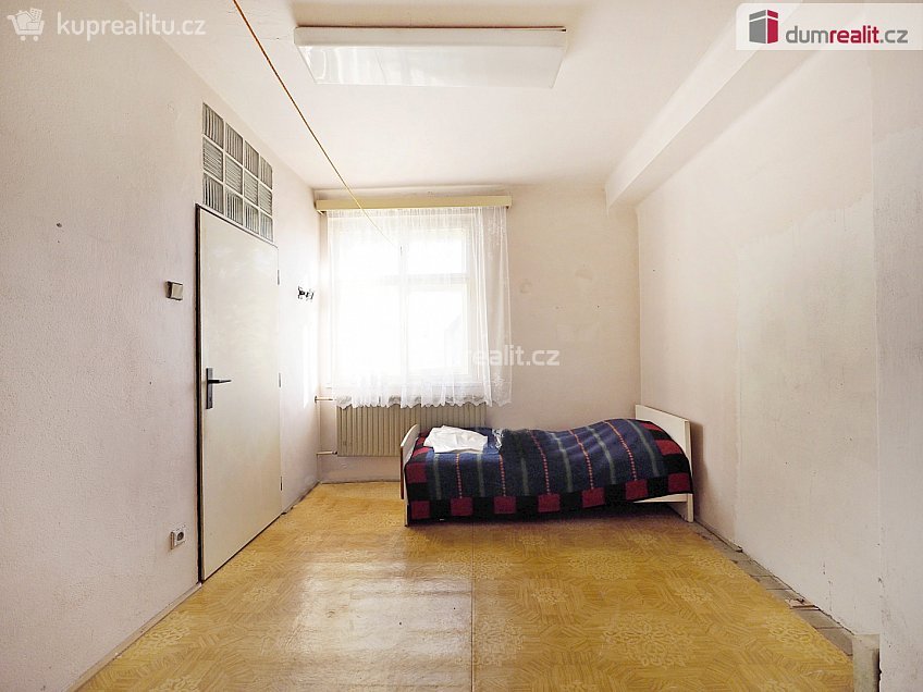 Prodej  rodinného domu 130 m^2 Růžová, Čerčany 