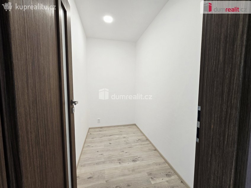 Prodej  rodinného domu 127 m^2 Malý Újezd, Malý Újezd 