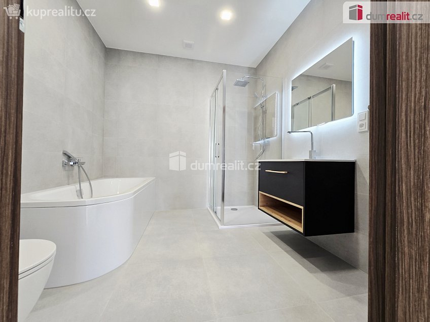 Prodej  rodinného domu 127 m^2 Malý Újezd, Malý Újezd 