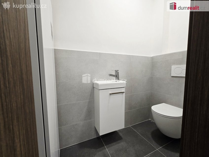 Prodej  rodinného domu 127 m^2 Malý Újezd, Malý Újezd 