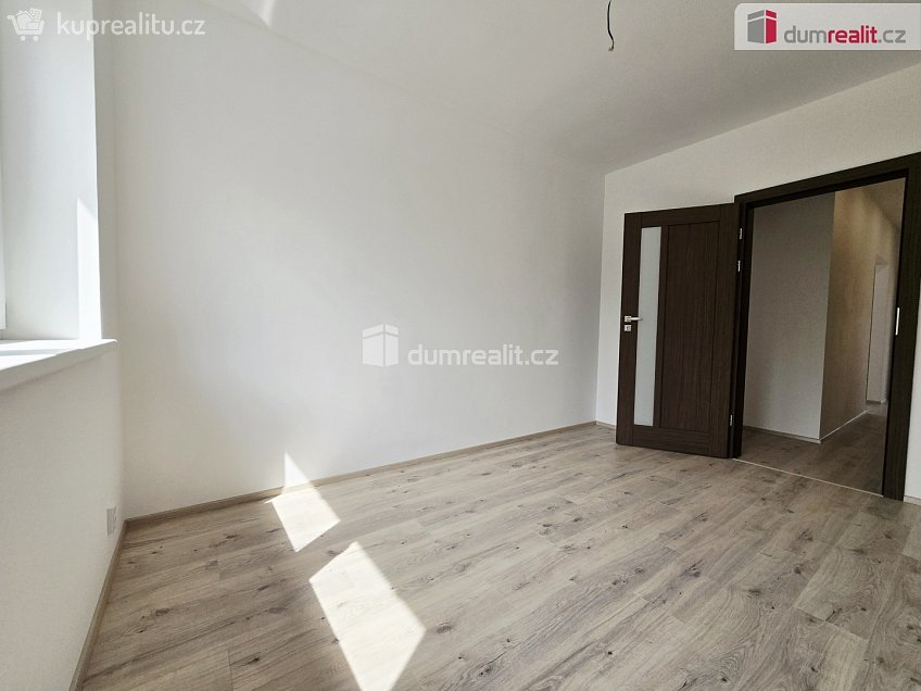 Prodej  rodinného domu 127 m^2 Malý Újezd, Malý Újezd 