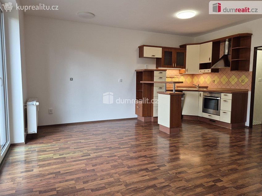 Pronájem bytu 2+kk 56 m^2 Vyšenská, Český Krumlov 