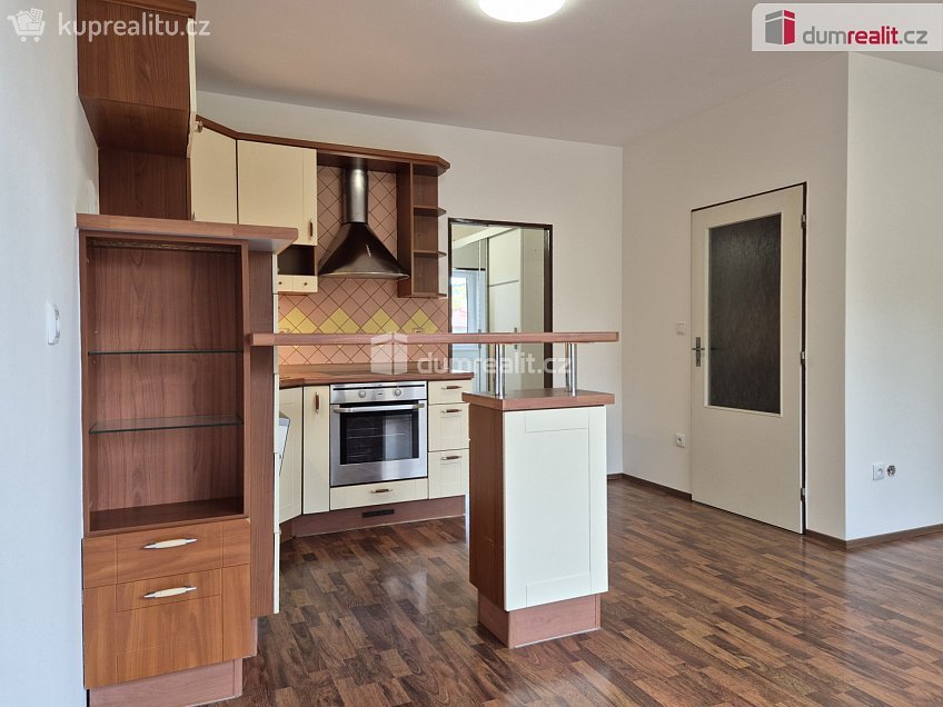 Pronájem bytu 2+kk 56 m^2 Vyšenská, Český Krumlov 