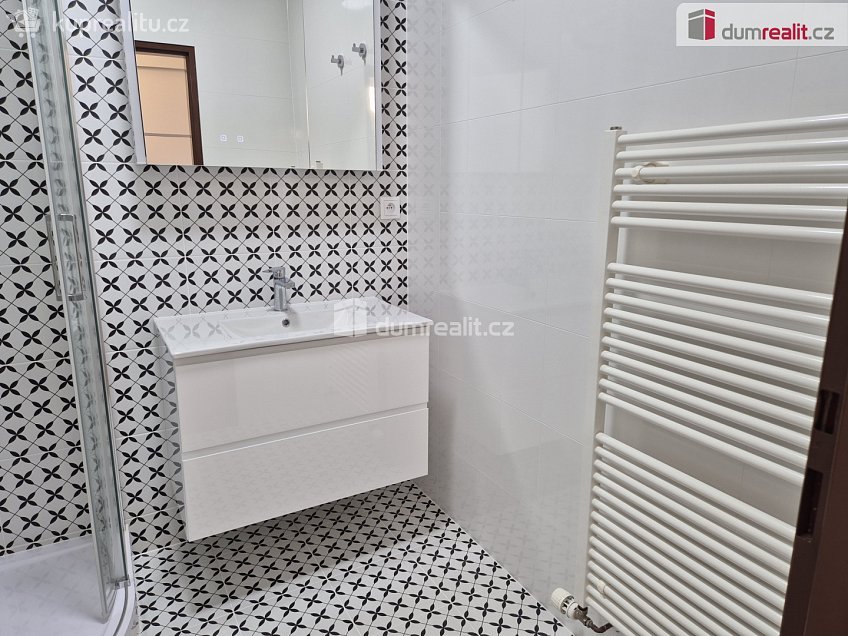 Pronájem bytu 2+kk 56 m^2 Vyšenská, Český Krumlov 