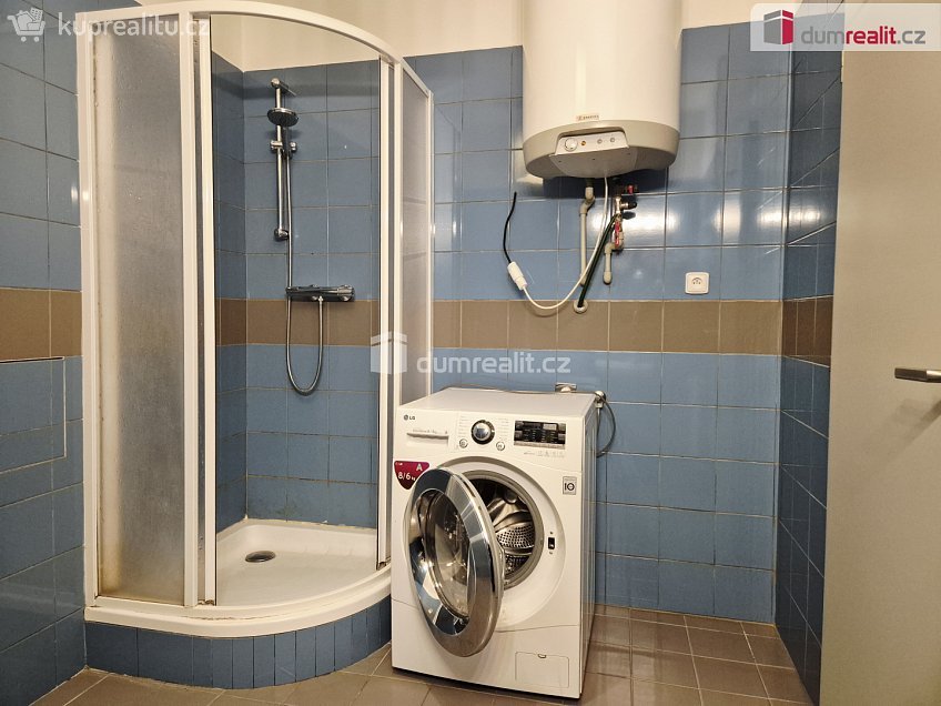 Pronájem bytu 2+kk 51 m^2 Klavíkova, České Budějovice 