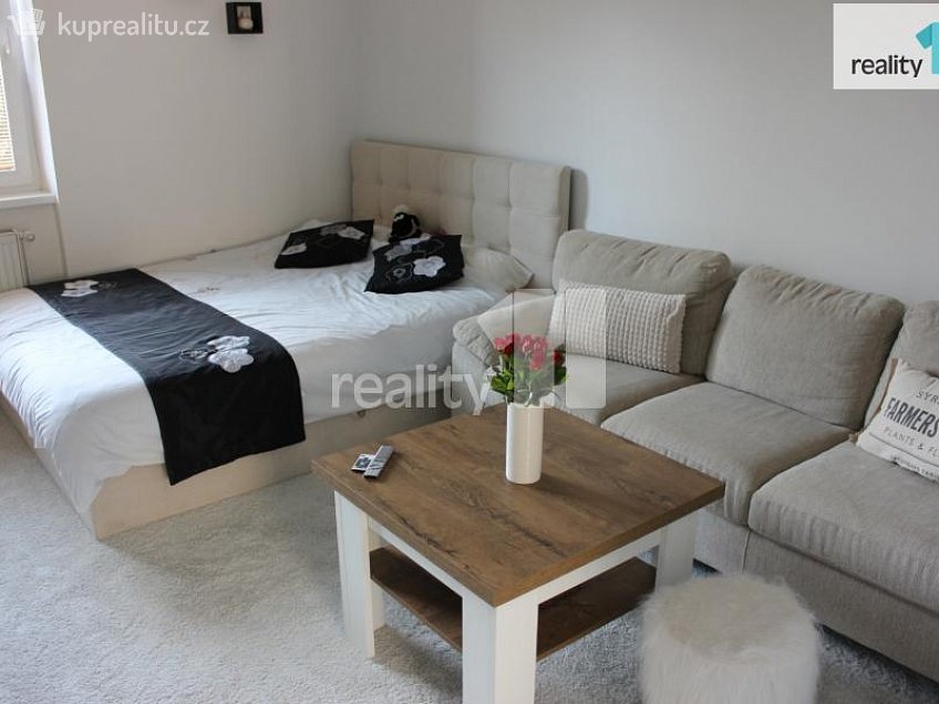 Pronájem bytu 1+1 37 m^2 Česká, Česká Lípa 