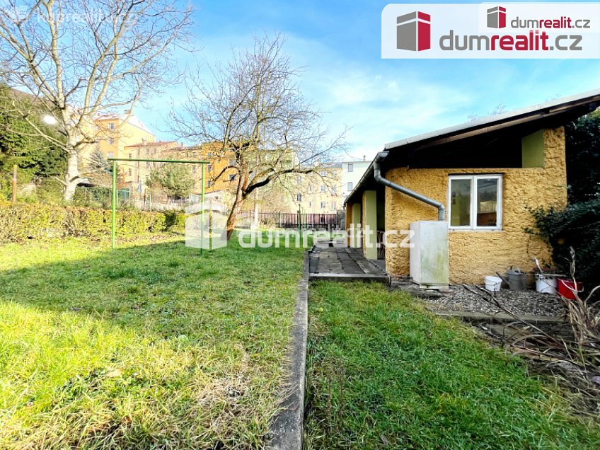 Pronájem bytu 1+1 40 m^2 El. Krásnohorské, Děčín 