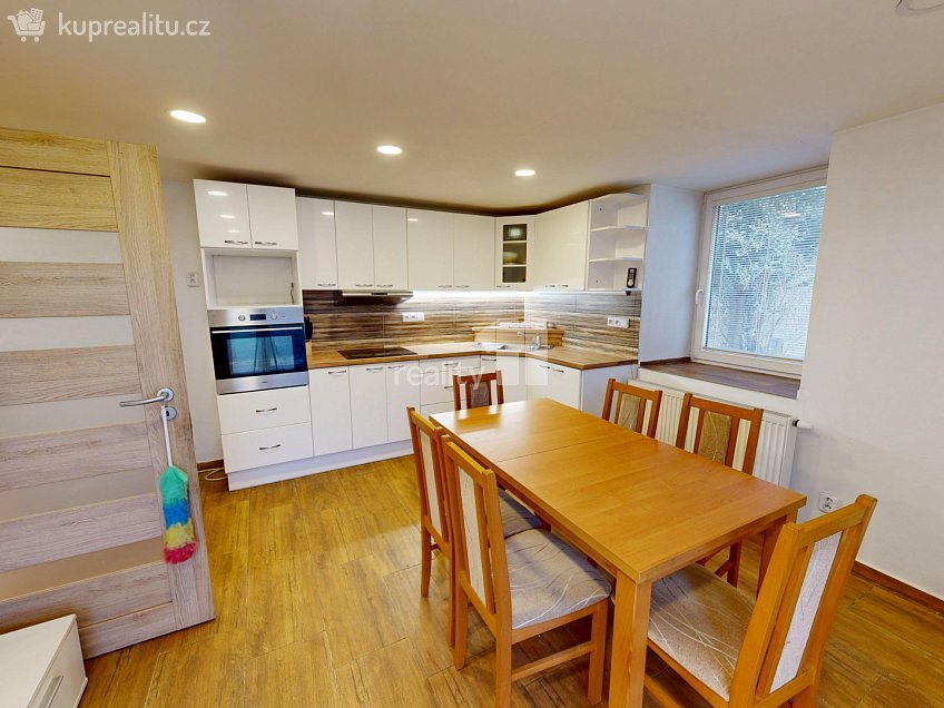 Prodej  rodinného domu 96 m^2 Častrov, Častrov 