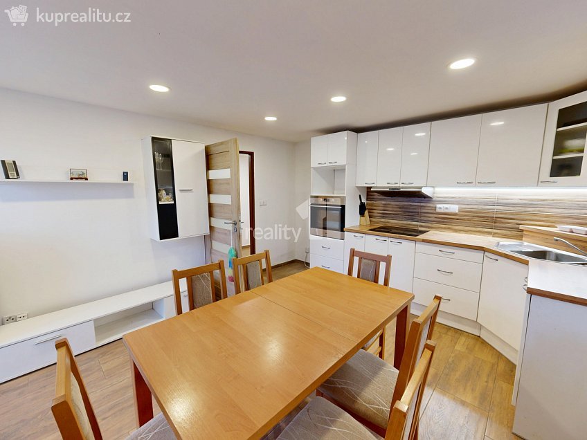 Prodej  rodinného domu 96 m^2 Častrov, Častrov 