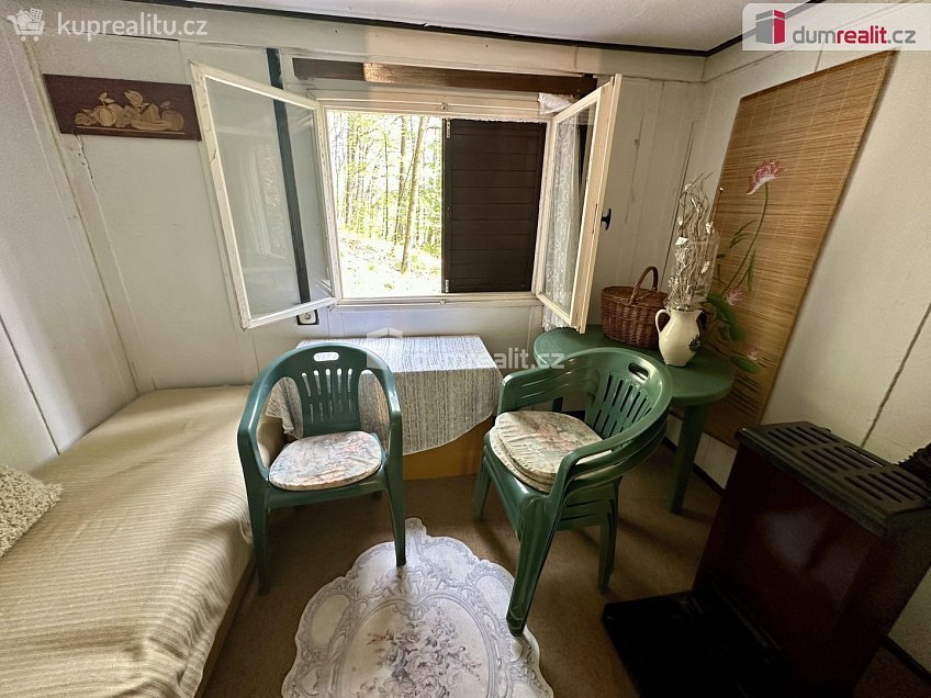 Prodej  chaty 33 m^2 Želechov, Vizovice 