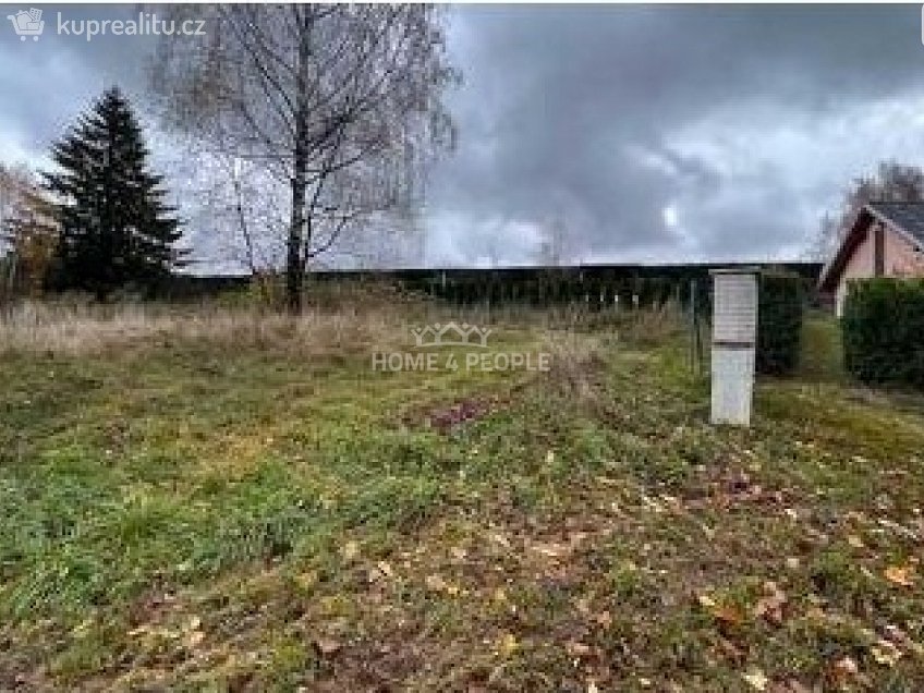 Prodej  stavebního pozemku 2620 m^2 Světlík, Světlík 