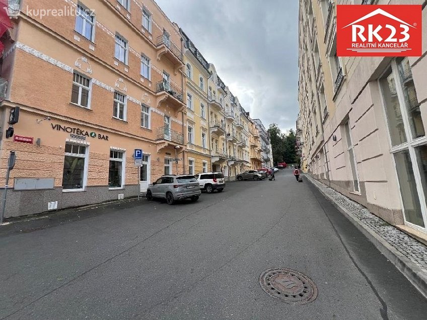 Pronájem bytu 2+kk 66 m^2 Mladějovského, Mariánské Lázně 