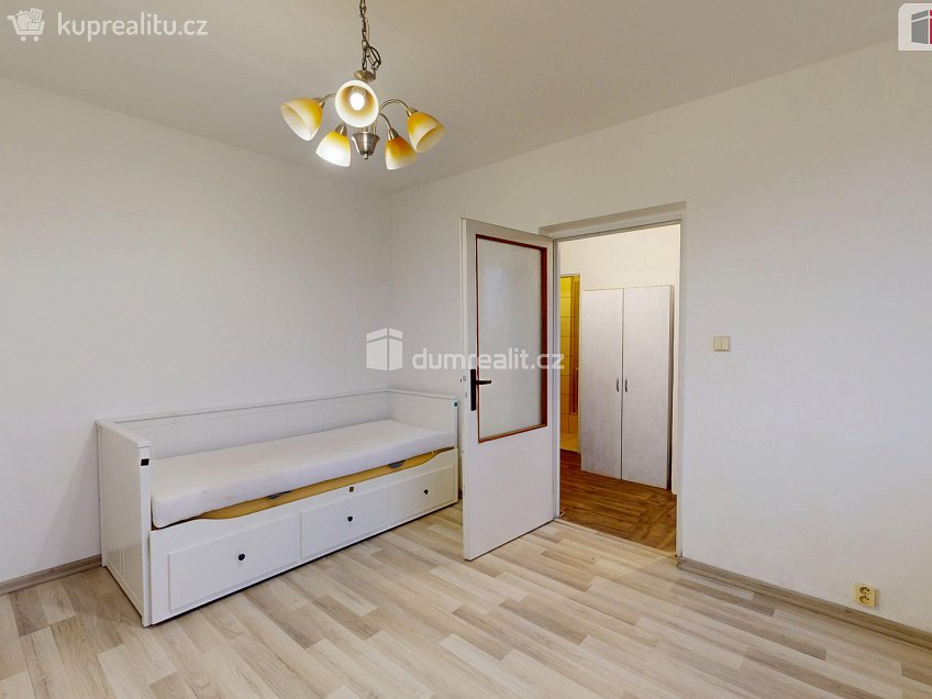 Pronájem bytu 1+1 27 m^2 29. dubna, Ostrava 