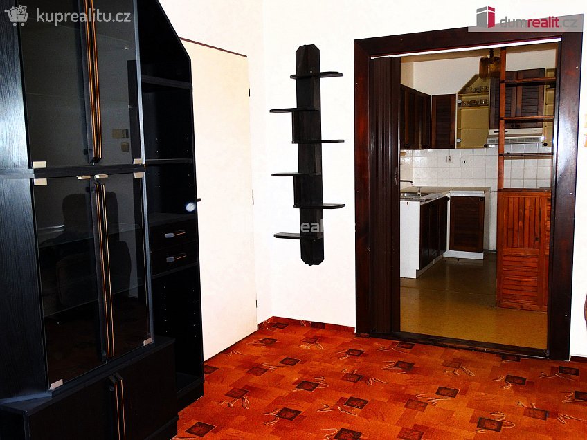 Pronájem  rodinného domu 180 m^2 Hradčovice, Hradčovice 