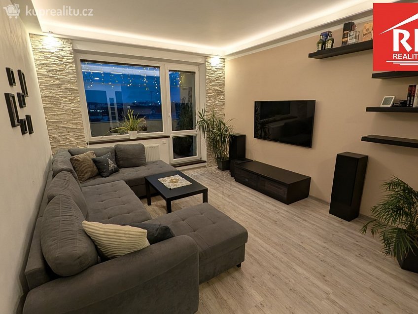 Prodej bytu 4+1 76 m^2 Hrnčířská 2141, Cheb 