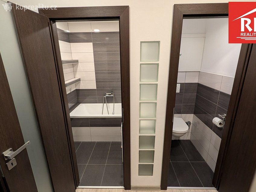 Prodej bytu 4+1 76 m^2 Hrnčířská 2141, Cheb 