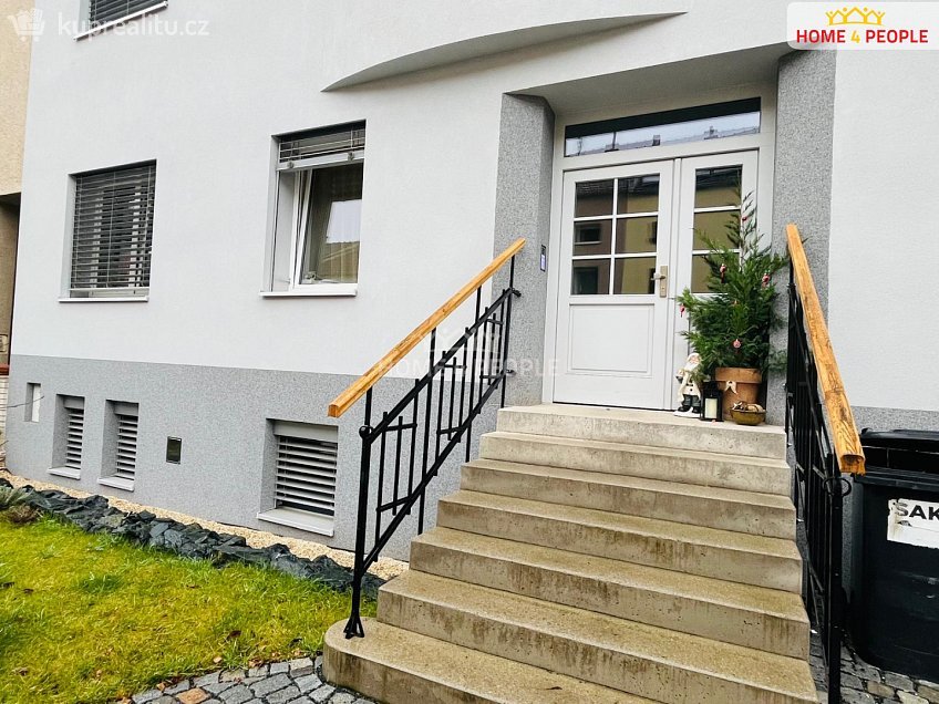 Pronájem bytu 3+kk 70 m^2 Spáčilova, Brno 