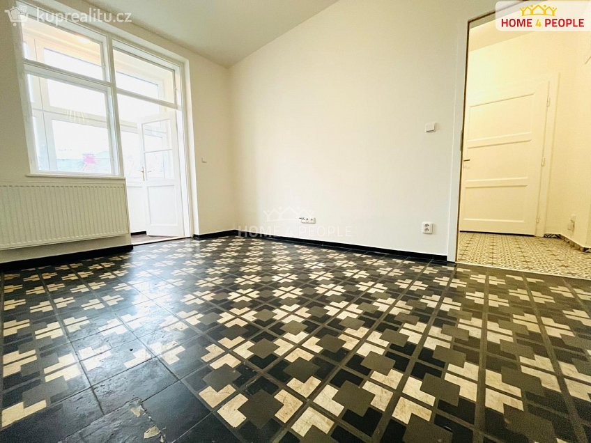 Pronájem bytu 3+kk 70 m^2 Spáčilova, Brno 