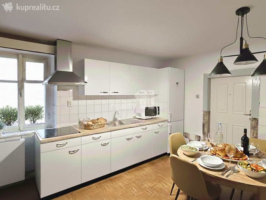 Prodej  rodinného domu 64 m^2 Skalička, Mšené-lázně 