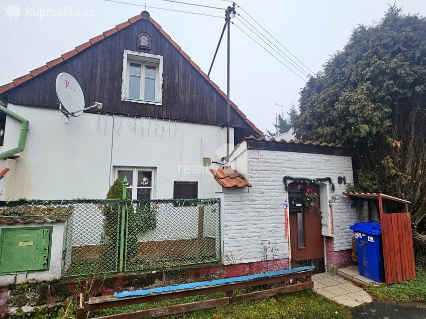 Prodej  rodinného domu 64 m^2 Skalička, Mšené-lázně 