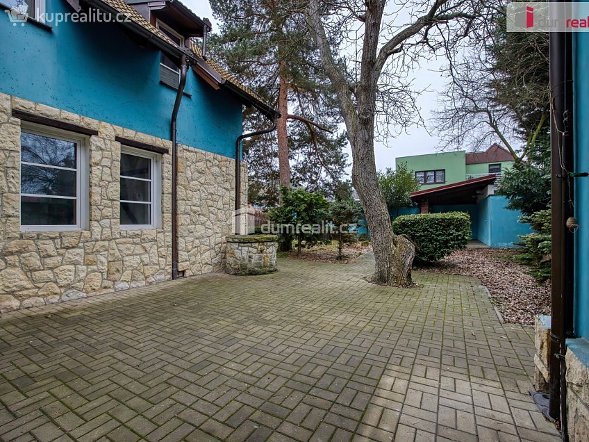 Pronájem bytu 3+kk 100 m^2 Janáčkova, Neratovice 