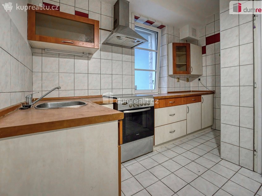 Pronájem bytu 3+kk 100 m^2 Janáčkova, Neratovice 