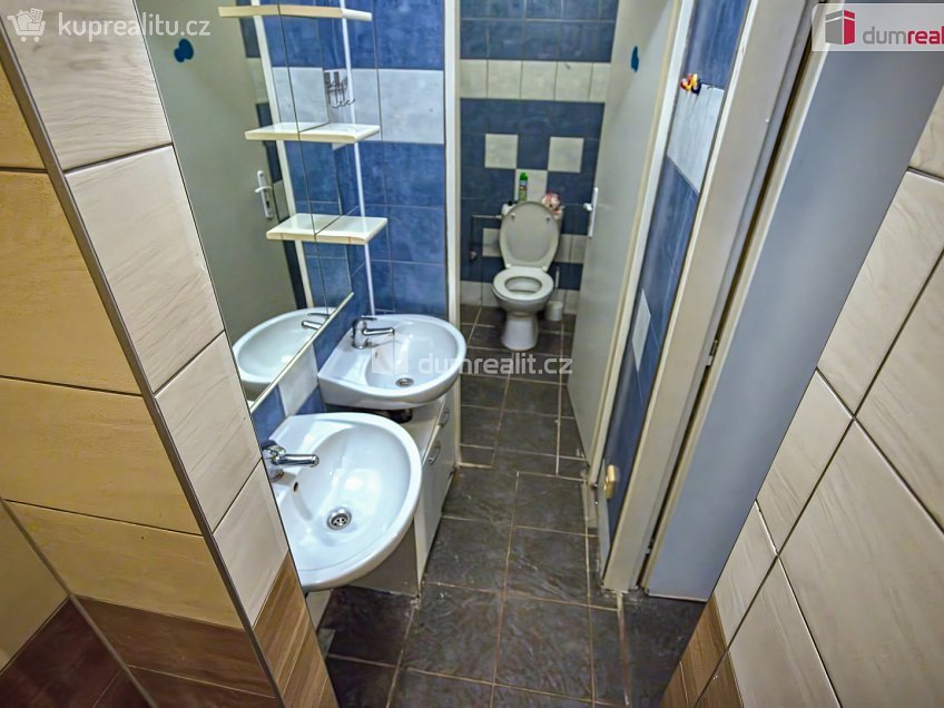 Pronájem bytu 3+kk 100 m^2 Janáčkova, Neratovice 