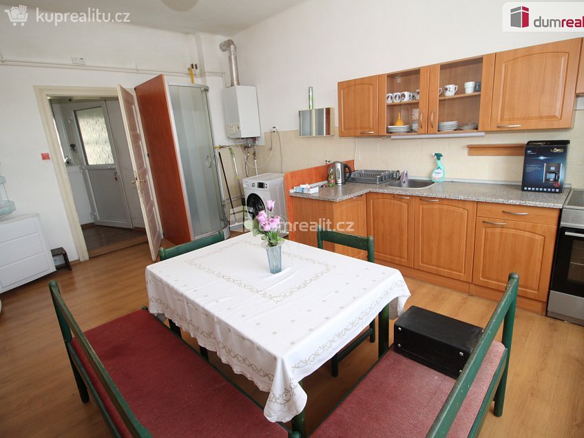 Prodej bytu 2+1 82 m^2 Na Průhonu, Mariánské Lázně 