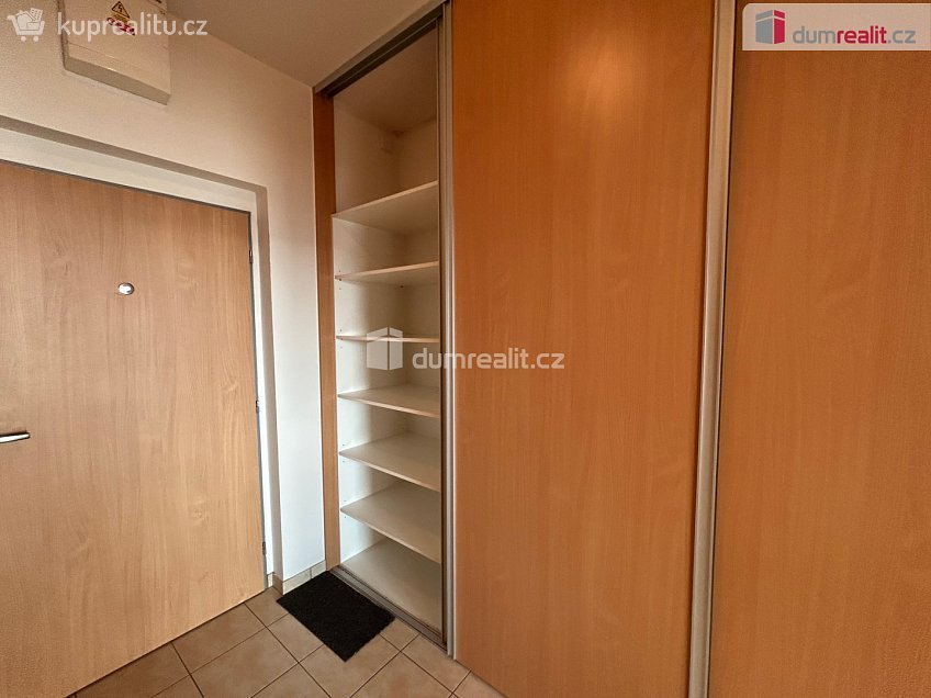 Pronájem bytu 1+kk 33 m^2 Mlýnská, Kolín 