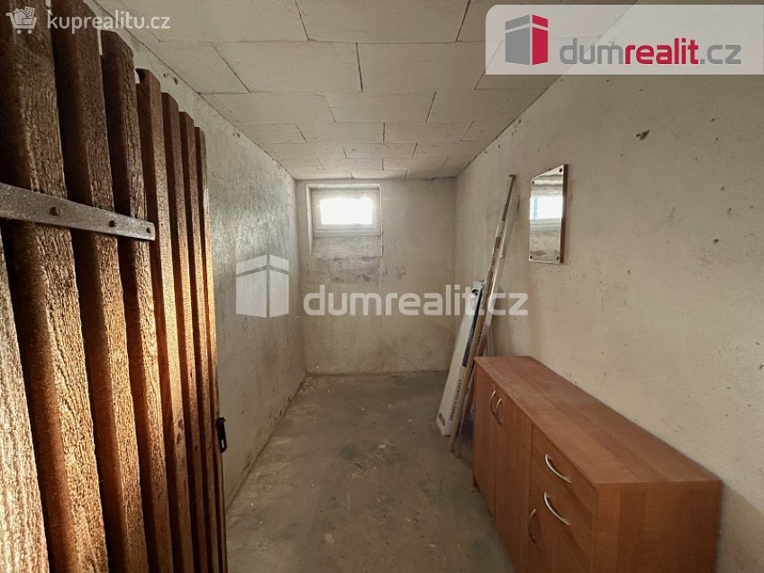 Pronájem bytu 2+1 60 m^2 Na Magistrále, Kolín 