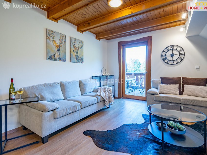 Prodej bytu 4+kk 135 m^2 Velké Karlovice, Velké Karlovice 