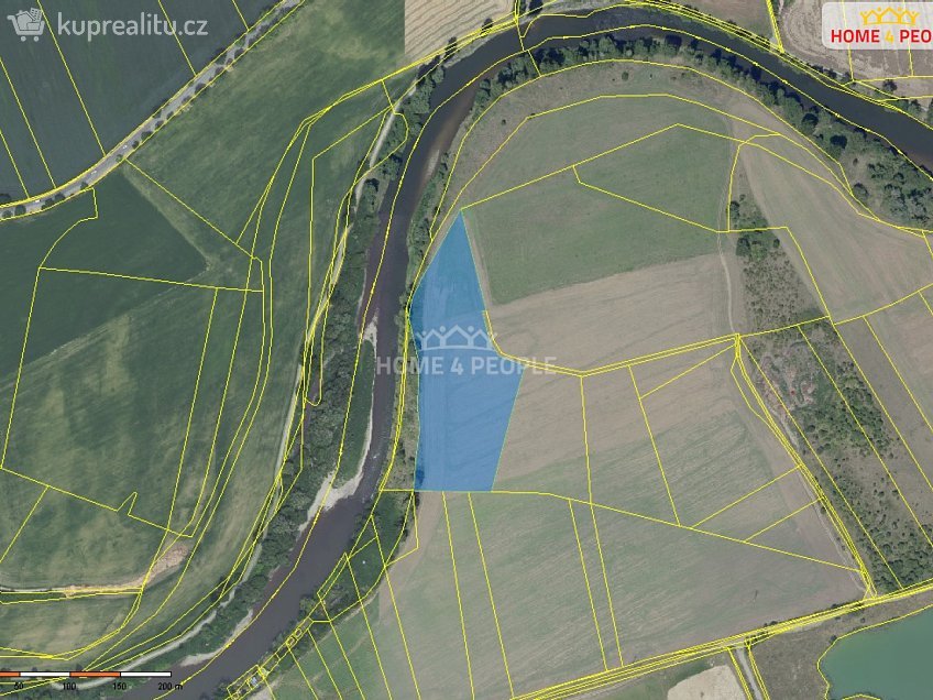 Prodej  pole 19556 m^2 Praha-Lipence, Praha-Lipence 