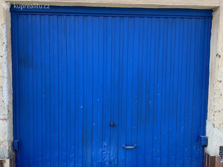 Prodej  garáže 20 m^2 Cheb, Cheb 