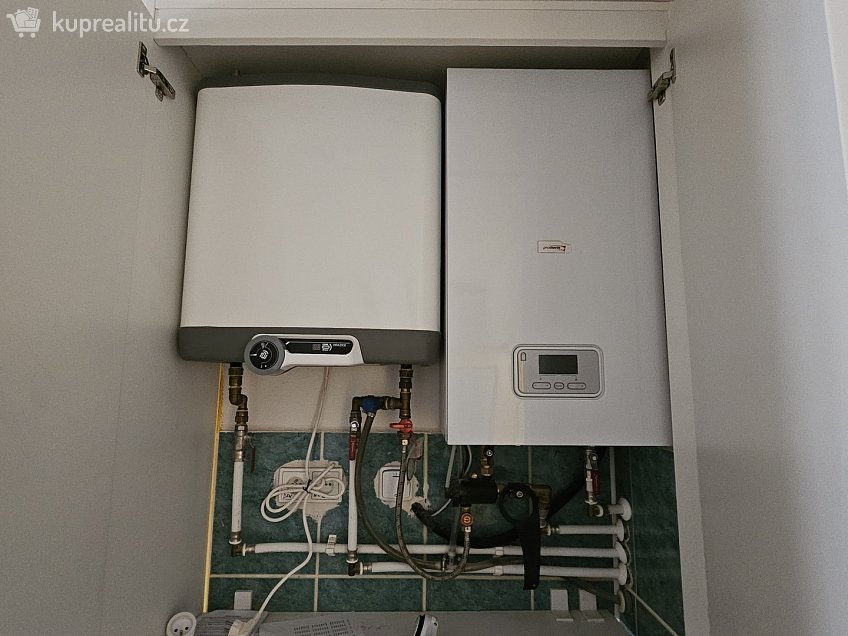 Prodej bytu 1+1 36 m^2 Hlavní třída, Mariánské Lázně 