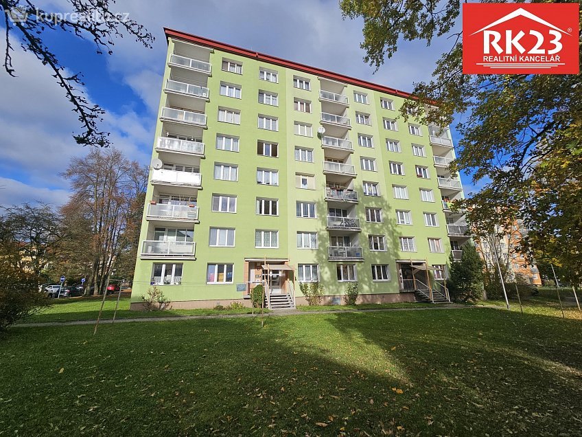 Pronájem bytu 1+kk 20 m^2 Hroznatova, Mariánské Lázně 