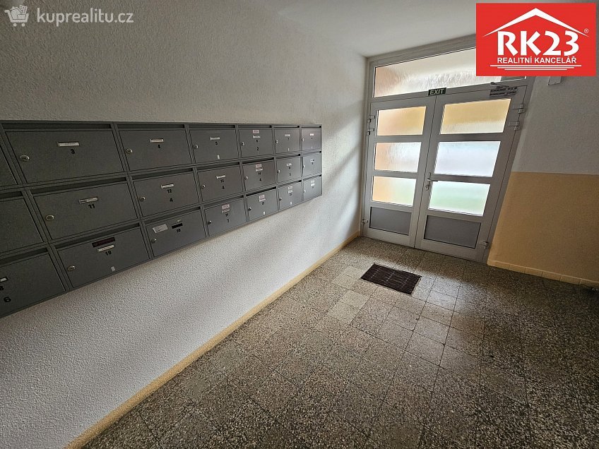 Pronájem bytu 1+kk 20 m^2 Hroznatova, Mariánské Lázně 