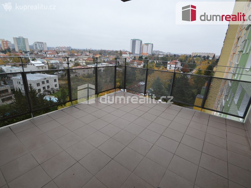 Pronájem bytu 2+kk 68 m^2 Otradovická, Praha 12 