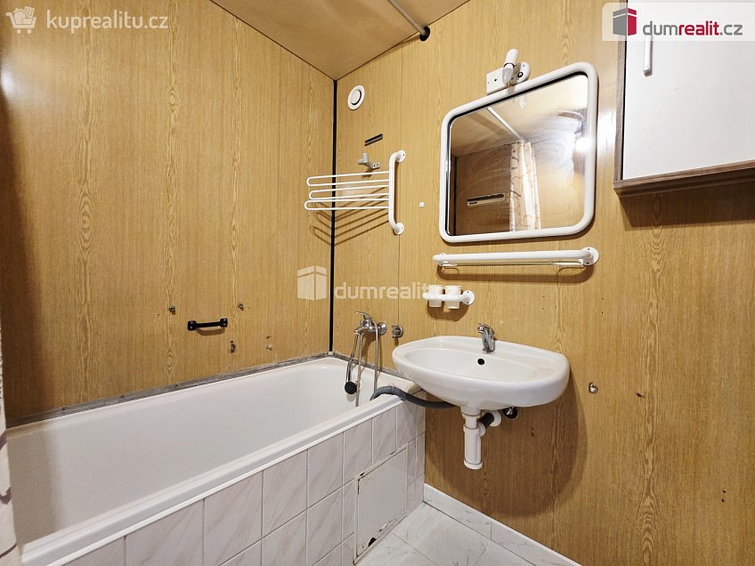 Pronájem bytu 3+1 70 m^2 Na vinici, Brandýs nad Labem-Stará Boleslav 