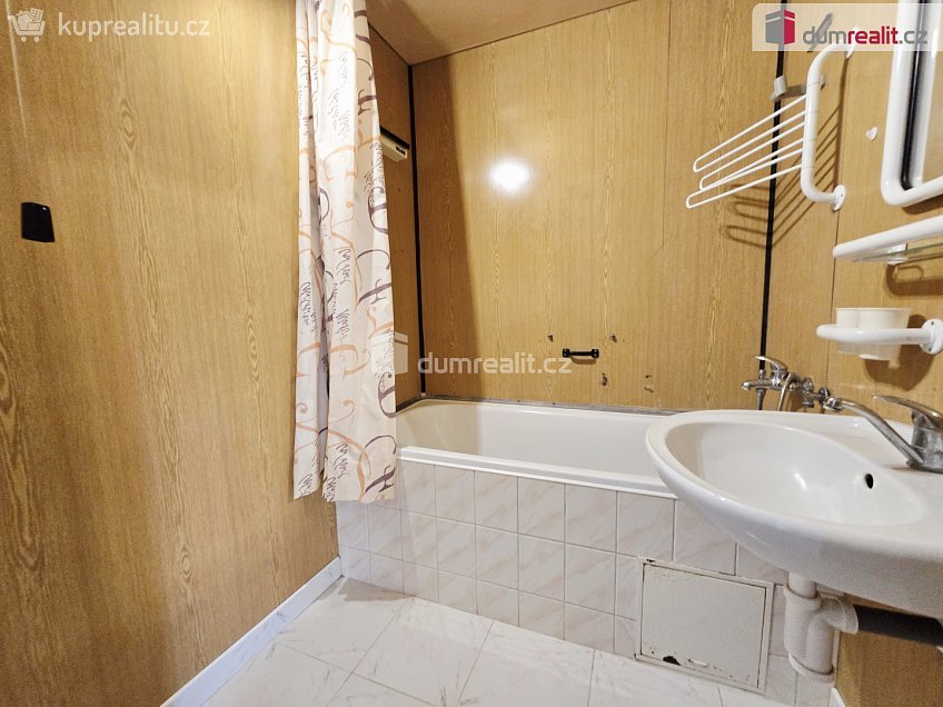 Pronájem bytu 3+1 70 m^2 Na vinici, Brandýs nad Labem-Stará Boleslav 