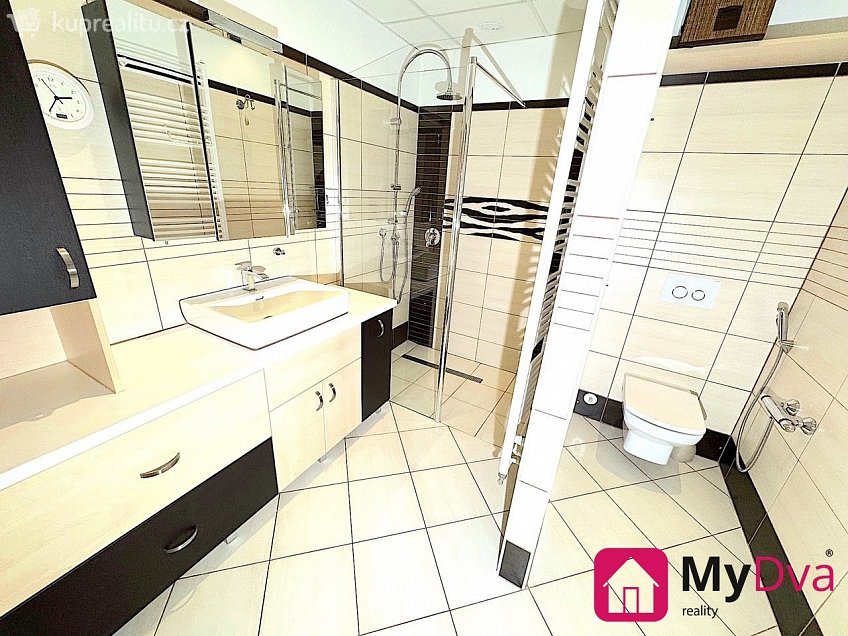 Prodej  rodinného domu 252 m^2 Jindřichova, Třebíč 