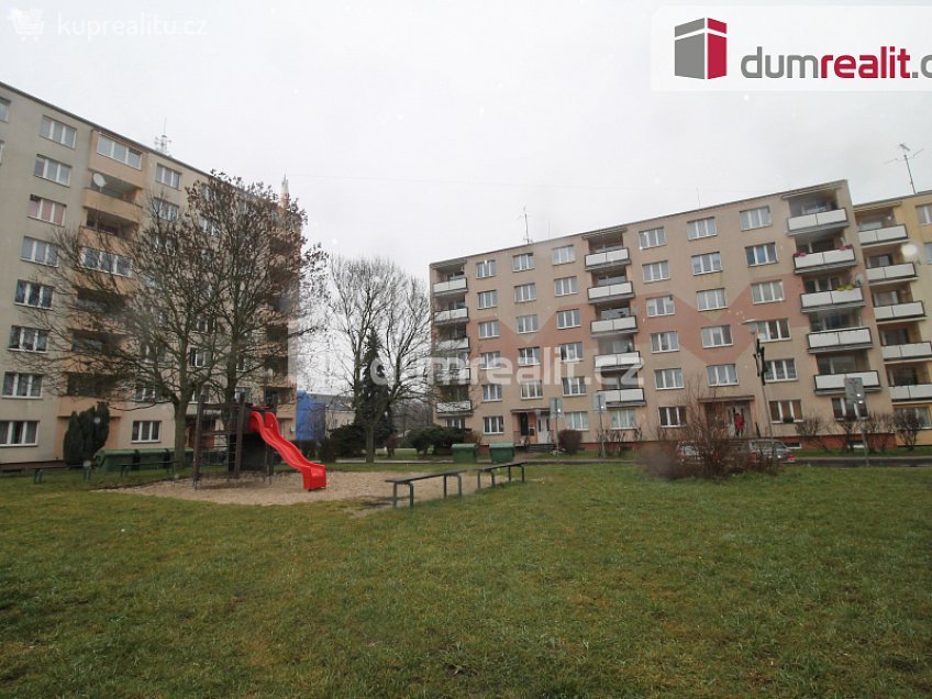 Pronájem bytu 1+1 38 m^2 Revoluční, Nové Sedlo 