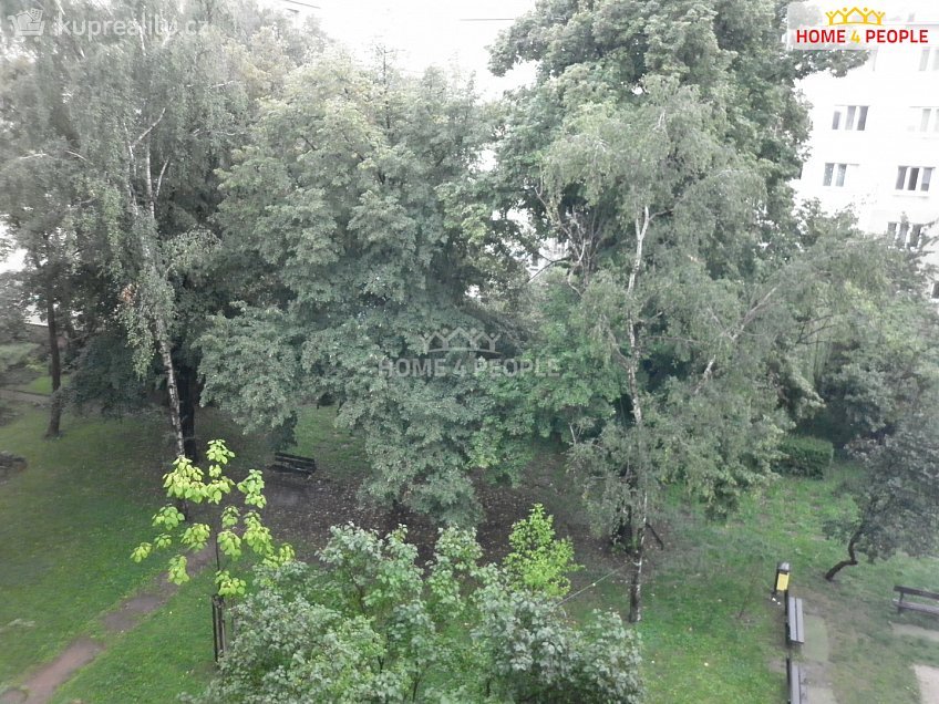 Pronájem bytu 1+1 38 m^2 Bajkalská, Praha 10 