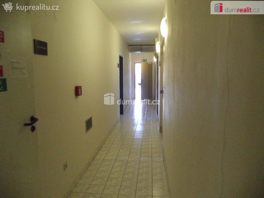 Pronájem  komerční reality 80 m^2 Mánesova, Havířov 