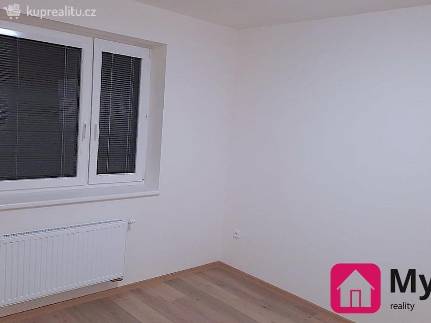 Pronájem bytu 2+kk 55 m^2 Staré vinice, Znojmo 