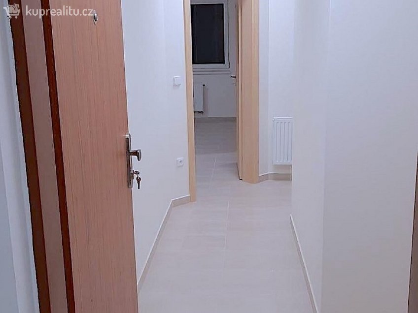 Pronájem bytu 2+kk 55 m^2 Staré vinice, Znojmo 