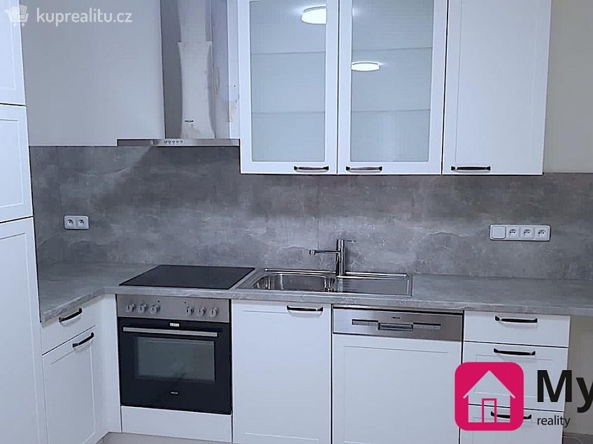 Pronájem bytu 2+kk 55 m^2 Staré vinice, Znojmo 