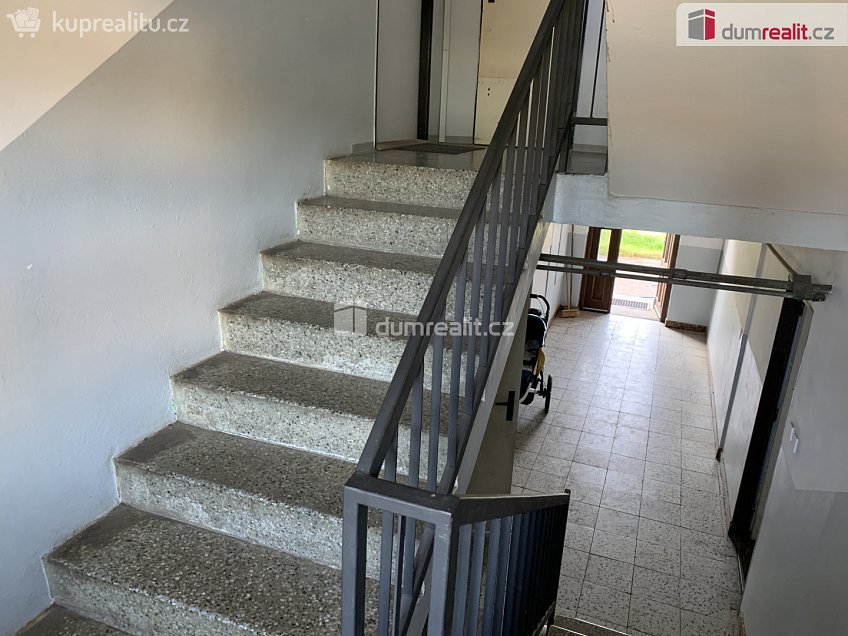 Prodej bytu 3+1 84 m^2 Všeradice, Všeradice 